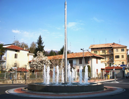 11 - FONTANA CIRCOLA#766FEB