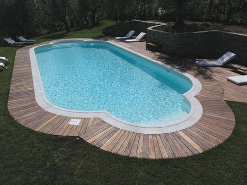 22 - PISCINA ANGOLI #766FF1