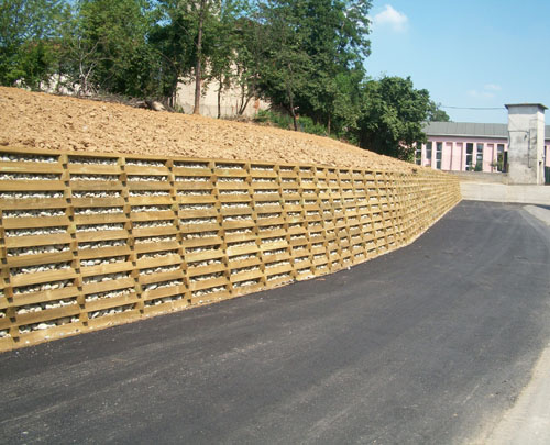 32- Muro cellurare d#76700D